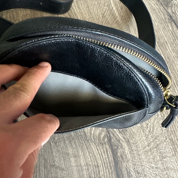 FOSSIL Serena Cross-Body/Belt Bag - Black Leather - Picture 2 of 15